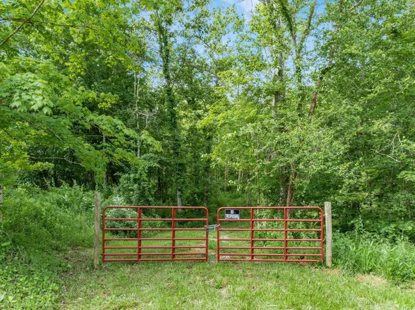 33275 Flat Run Rd, Mc Arthur, OH 45651