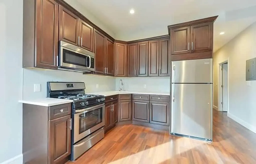 Building Photo - 1563 Springfield Ave #2