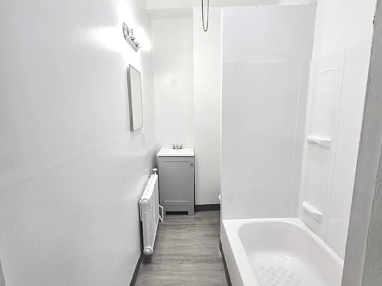 5109 N Fairhill St — Photo 15