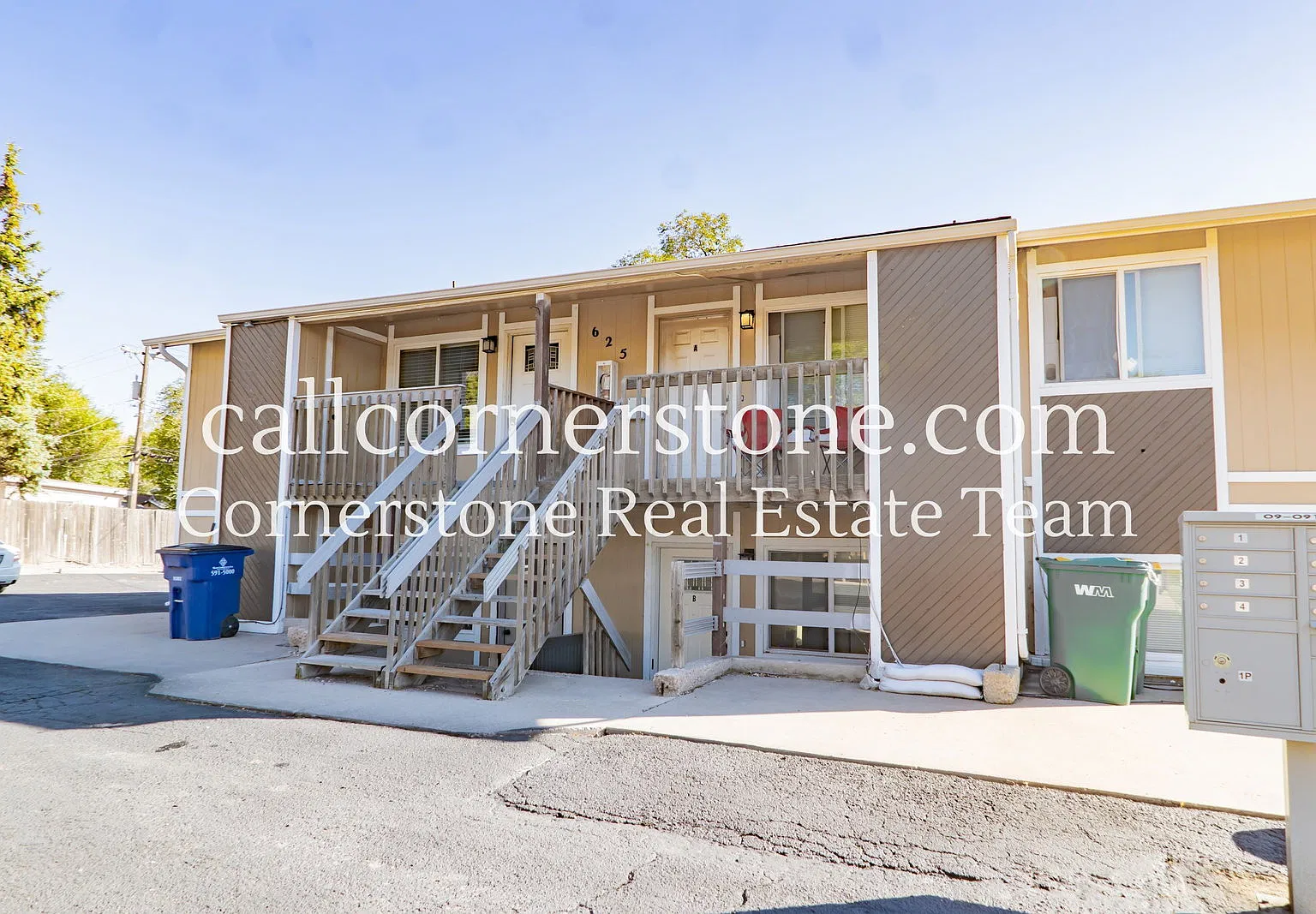 625 Yuma St — Photo 2