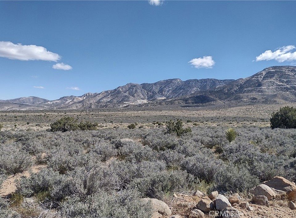 1st image of 20 Mesa Rd