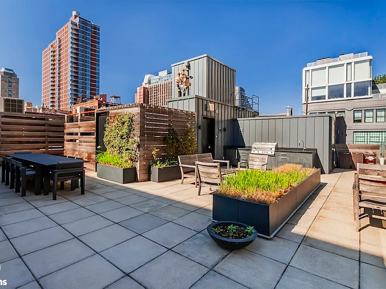 51 Jay St #4A — Photo 11