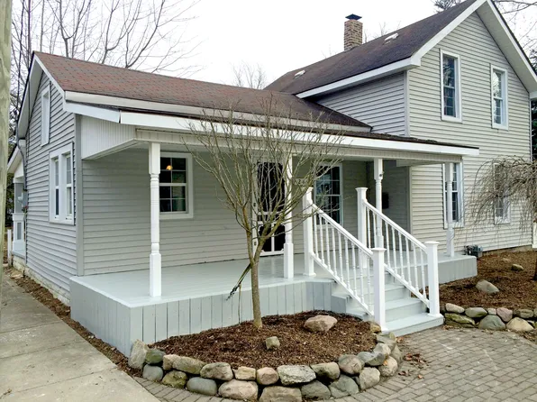 244 N Slater St, Lake Orion, MI 48362