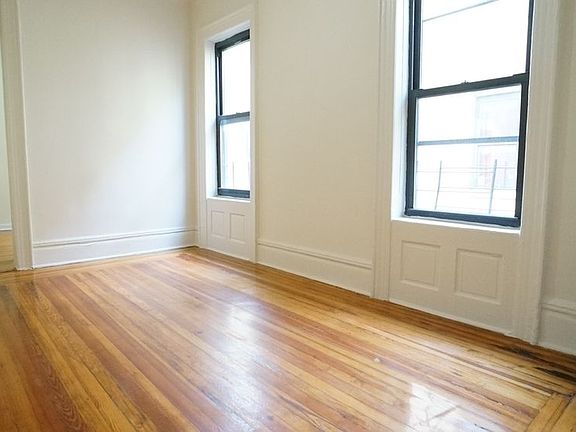 4th image of 120 Sherman Ave APT 29