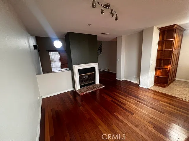 301 Diamond St #B — Photo 7
