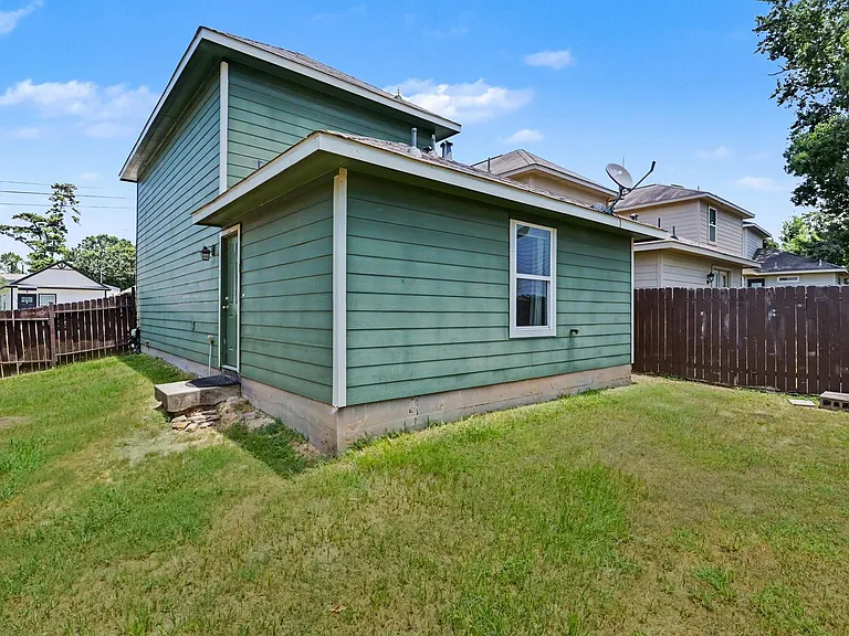 16701 E Hammon — Photo 25