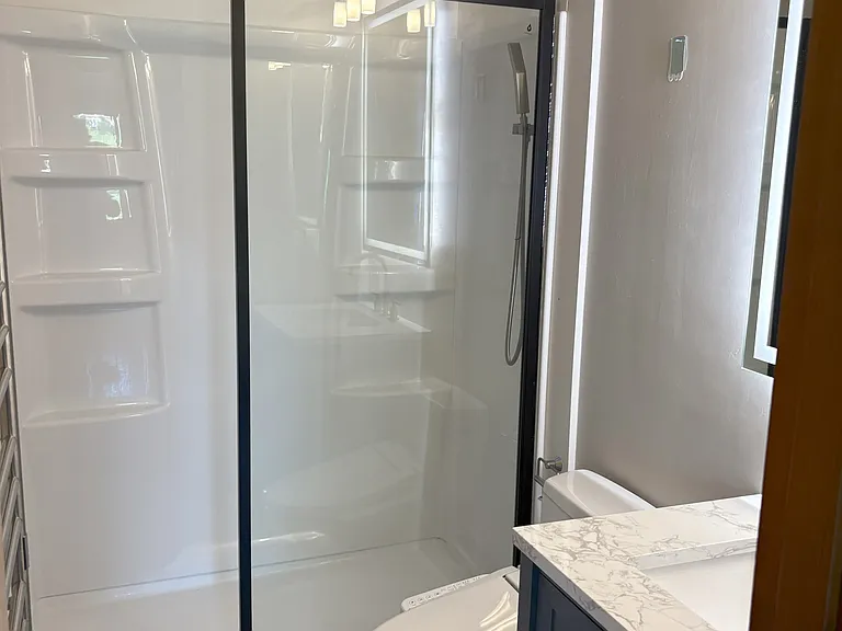 752D Northwest Dr — Photo 2