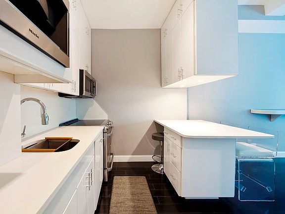 3rd image of 475 Park Ave APT 4B