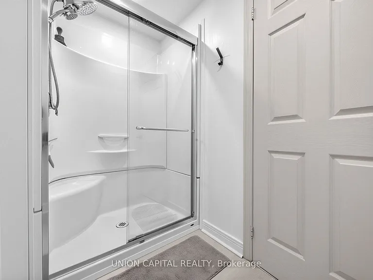 274 Harrowsmith Dr #BASEMENT — Photo 13