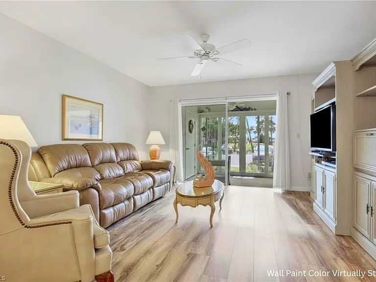 1025 Foxfire Ln #110 — Photo 3