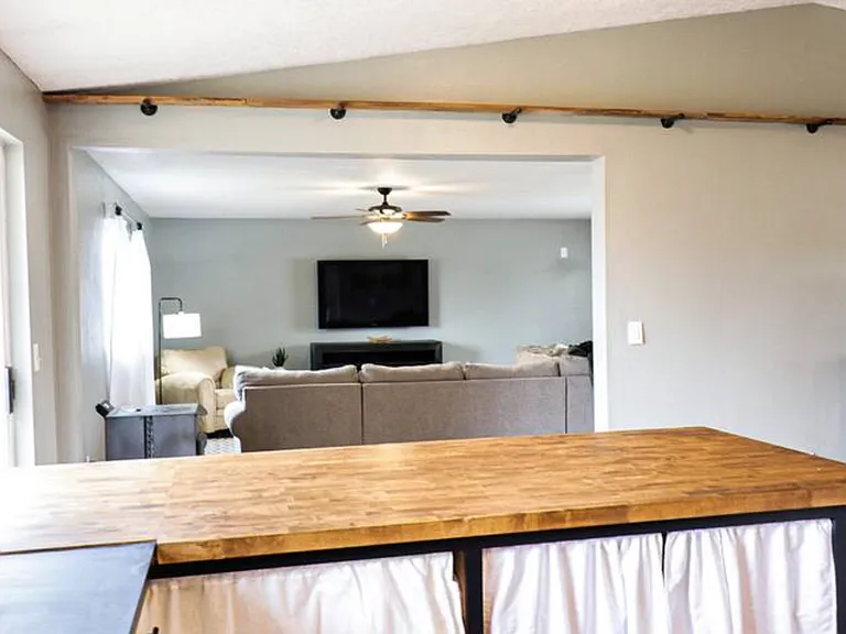 3279 SW Pumice Pl — Photo 30