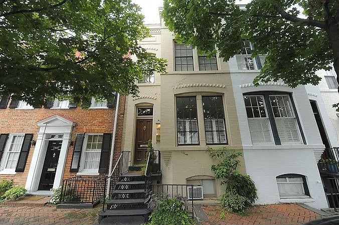 1322 29th St NW photo 1