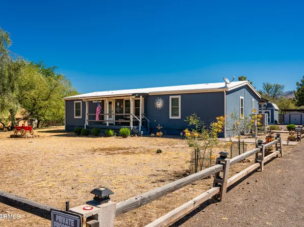 33701 S PARK Lane, Black Canyon City, AZ 85324