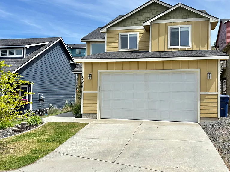 8316 N James Ct — Photo 1