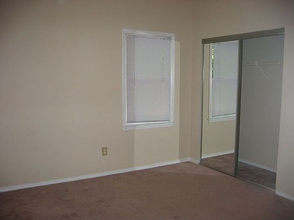 4th image of 1223 Britain Dr