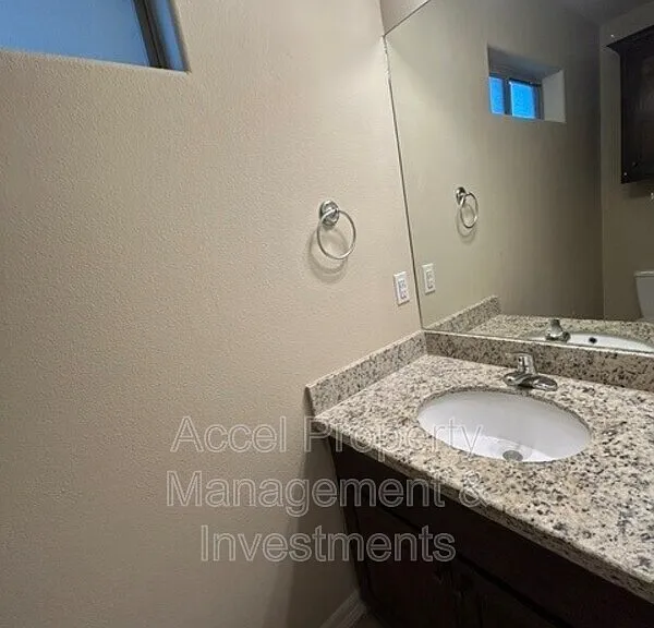 2603 E Eisenhower Ave #2 — Photo 8