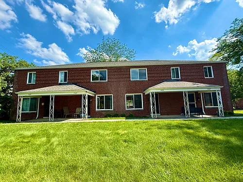 1525 Waltham Rd #1 Photo 1