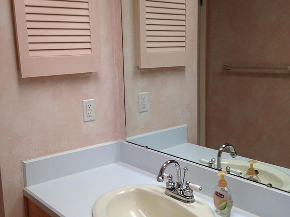 3rd image of 12300 Park Blvd APT 207