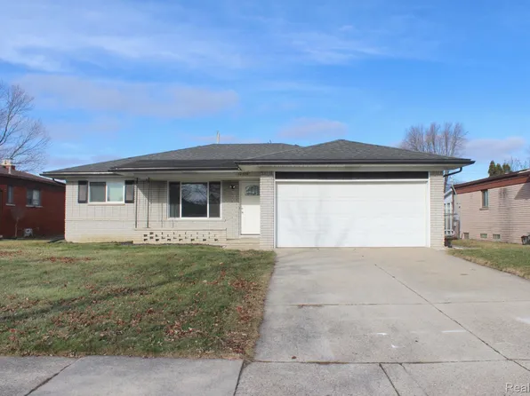 12329 De Grove Dr, Sterling Heights, MI 48312