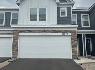 17909 Genoa Dr, Lakeville, MN 55044