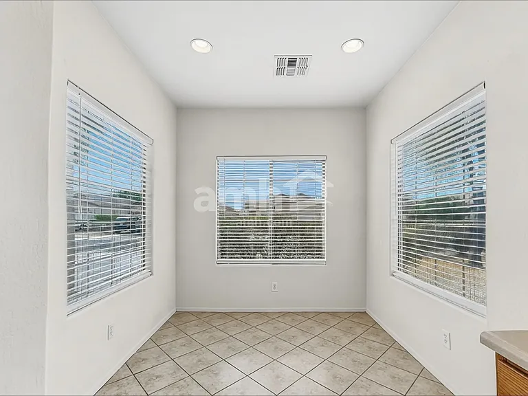 2787 E Superior Rd — Photo 6