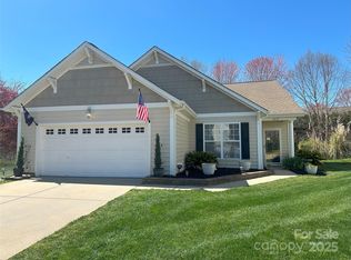 460 Silver Cypress Ln, Fort Mill, SC 29708