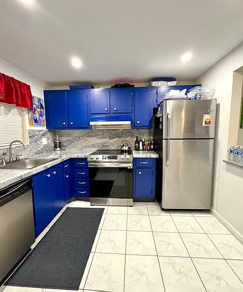 610 Tennis Club Dr #105 — Photo 2