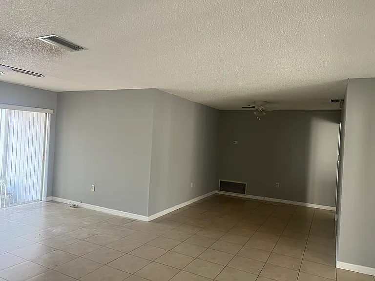 8830 NW 8th St — Photo 3