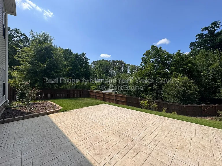 101 Benning Hills Pl — Photo 29