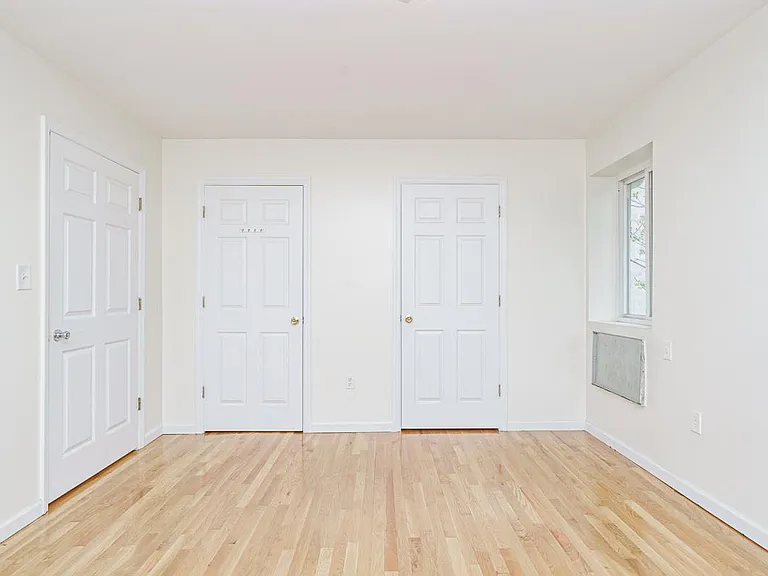 1337 Park Pl #2 — Photo 8