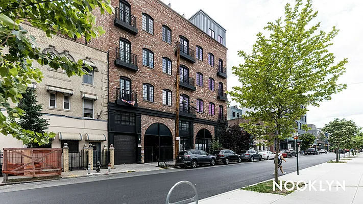 Rented by Nooklyn NYC LLC | media 50