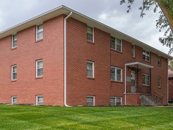 2nd image of 4624 Davenport St #4