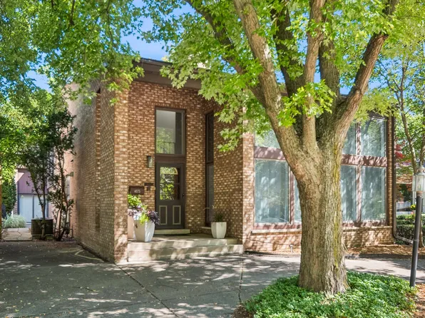 6575 N Caldwell Ave, Chicago, IL 60646