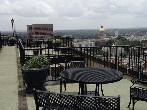 Rooftop Entertainment Views