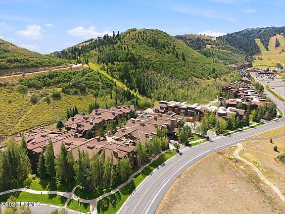 3rd image of 2900 Deer Valley Dr #C-218