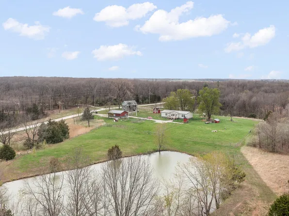 4060 County Road 215, Fulton, MO 65251