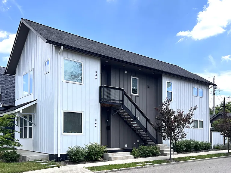 946 Ann St #946 — Photo 1