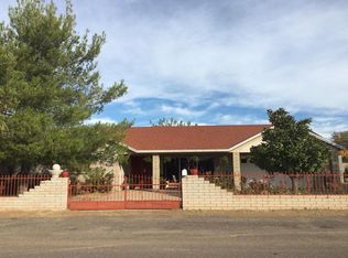 24 E 20th St, Douglas, AZ 85607