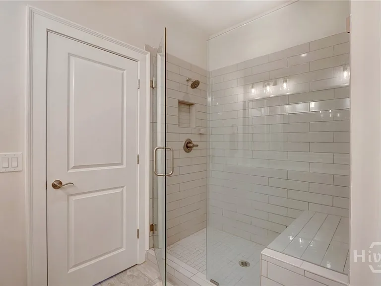 421 Port St — Photo 29