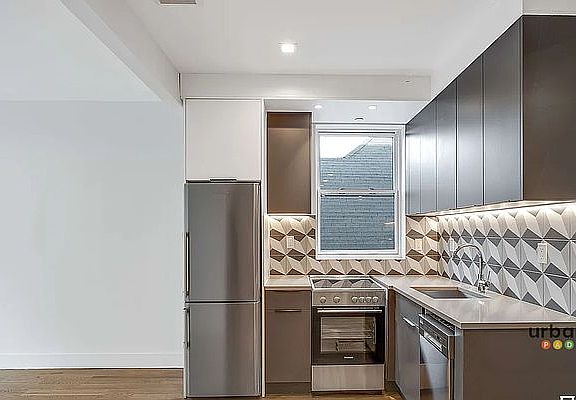 2nd image of 481 E 21st St #3A
