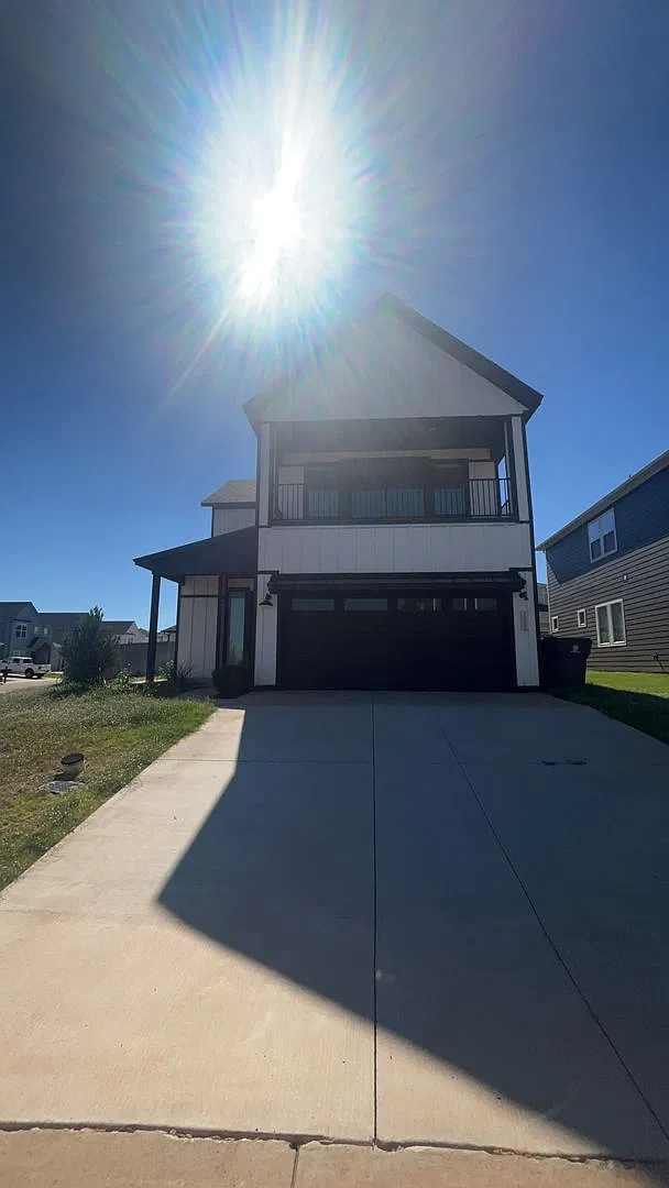 3 Bedroom Home in OKC — Photo 1