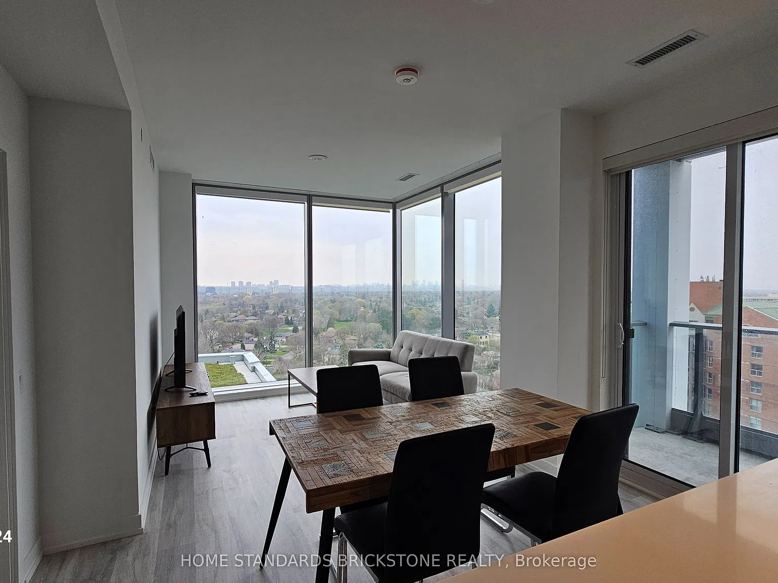 2 bed, $3,000 — Photo 4