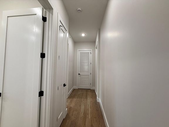 5th image of 40 Lembeck Ave #303K