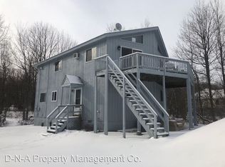 568 Sullivan Trl, Long Pond, PA 18334