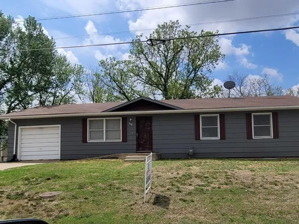 600 E 8th St, Ellsworth, KS 67439