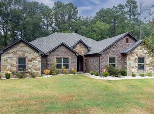 3916 Pine Tree Rd, Longview, TX 75604