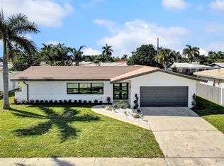 1064 SW 13th St, Boca Raton, FL 33486
