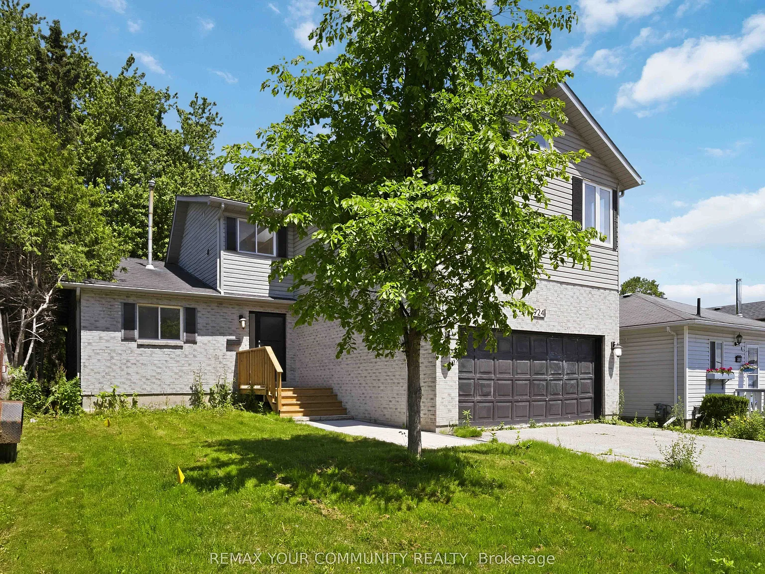 4 bed, $2,900 — Photo 2