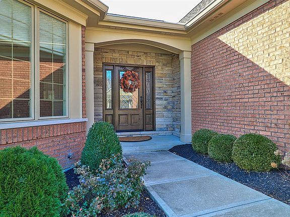 3rd image of 971 Squire Valley Dr