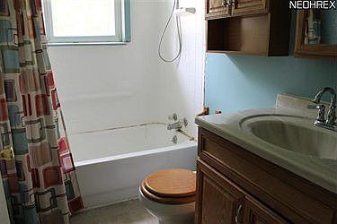 5th image of 4703 Clifton Ave